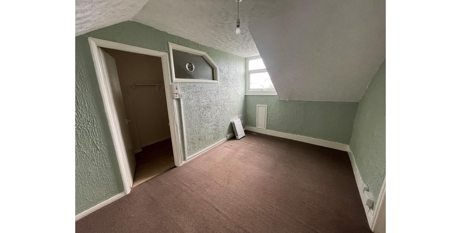 Lot 72 - Mixed Use Investment - Two Shops, Four Flats And Garage With Potential