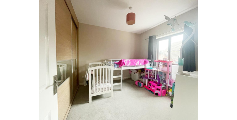 Lot 4 - Three-bedroom Semi-detached House For Investment