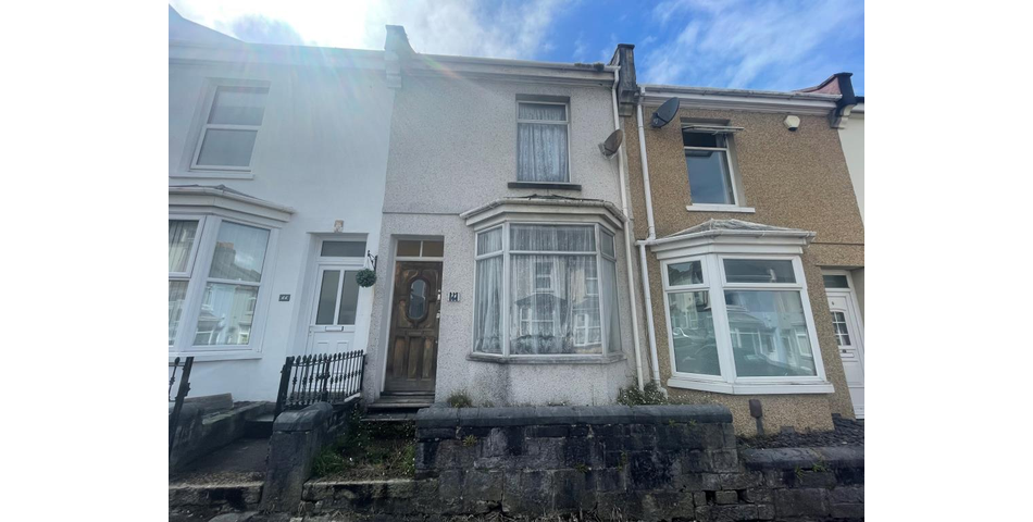Lot 151 - House In Need Of Improvement