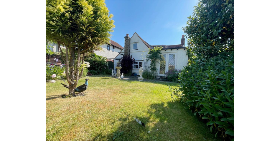 Lot 147 - Detached Two-bedroom Cottage In Popular Residential Location