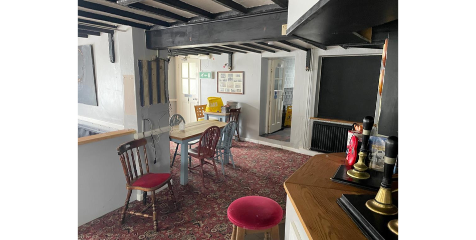 Lot 77 - Period Public House With Accommodation