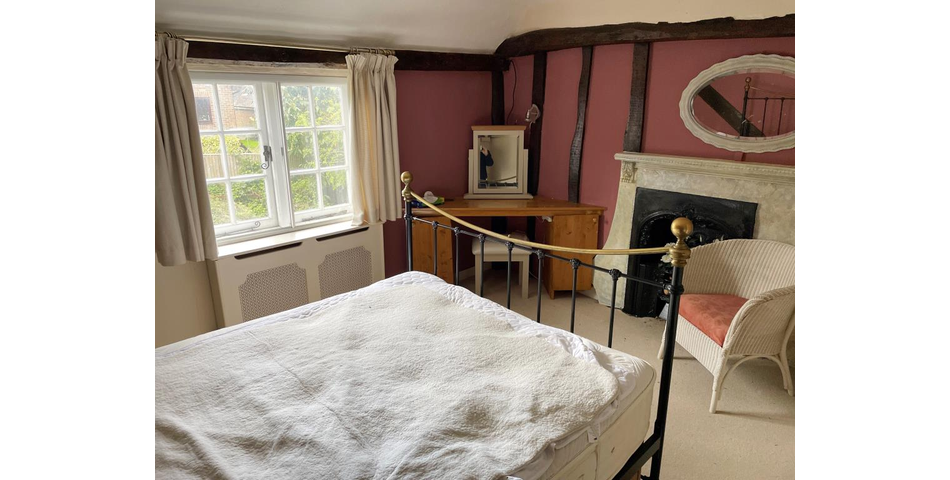 Lot 10 - Character Cottage With Garage And Gardens