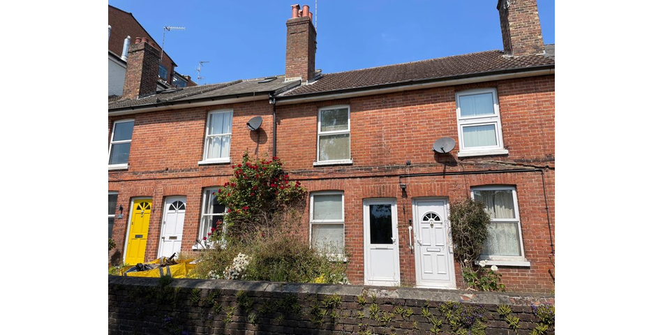 Lot 29 - Mid-terrace House For Improvement
