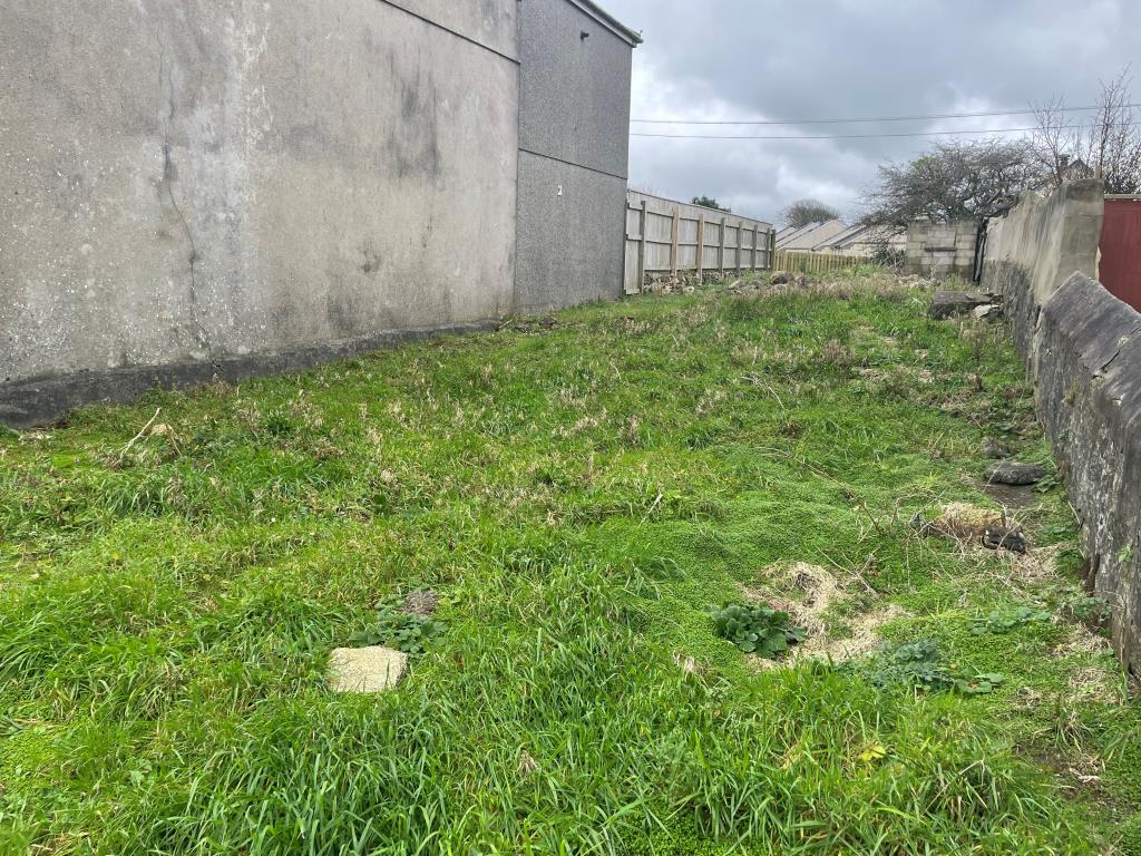 Freehold Property With Additional Land