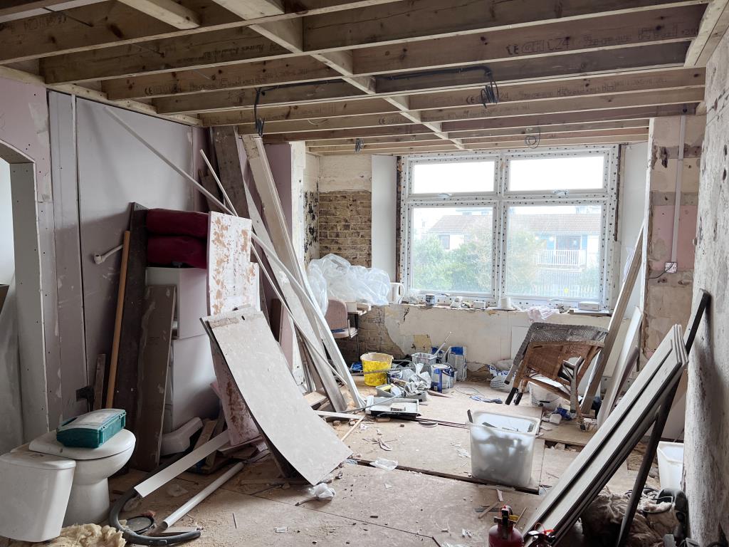 Six-Bedroom Guest House For Investment