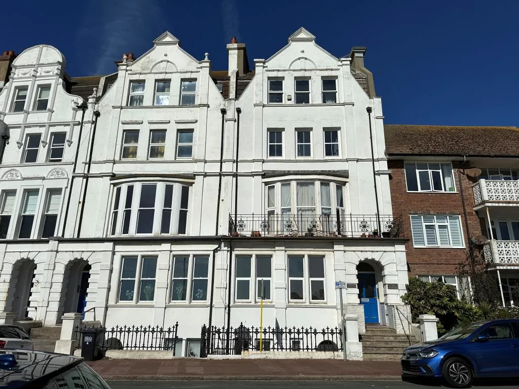 One-Bedroom Garden Flat For Improvement