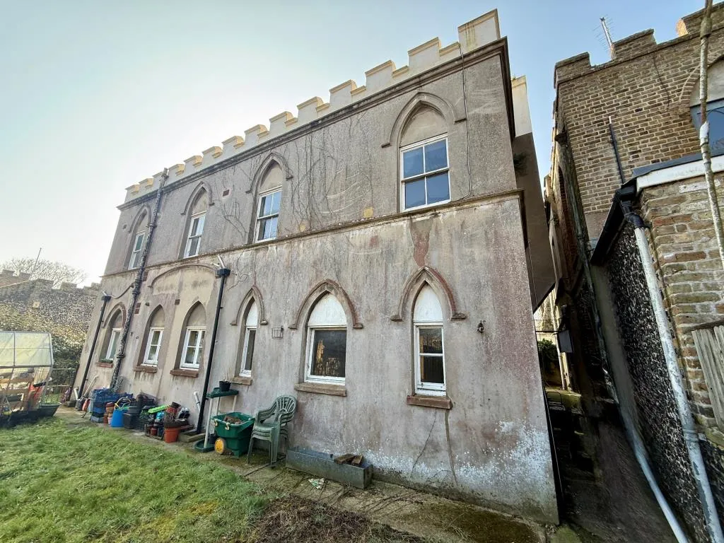 Freehold Residential Investment
