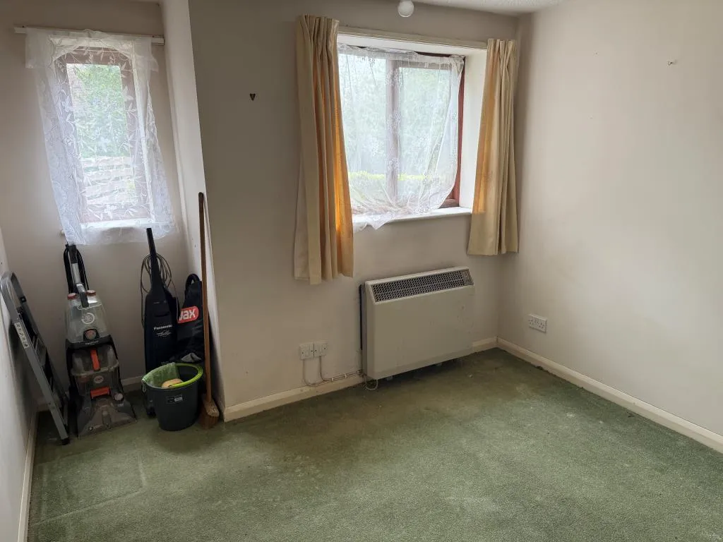 Ground Floor Flat With Parking In Need Of Updating