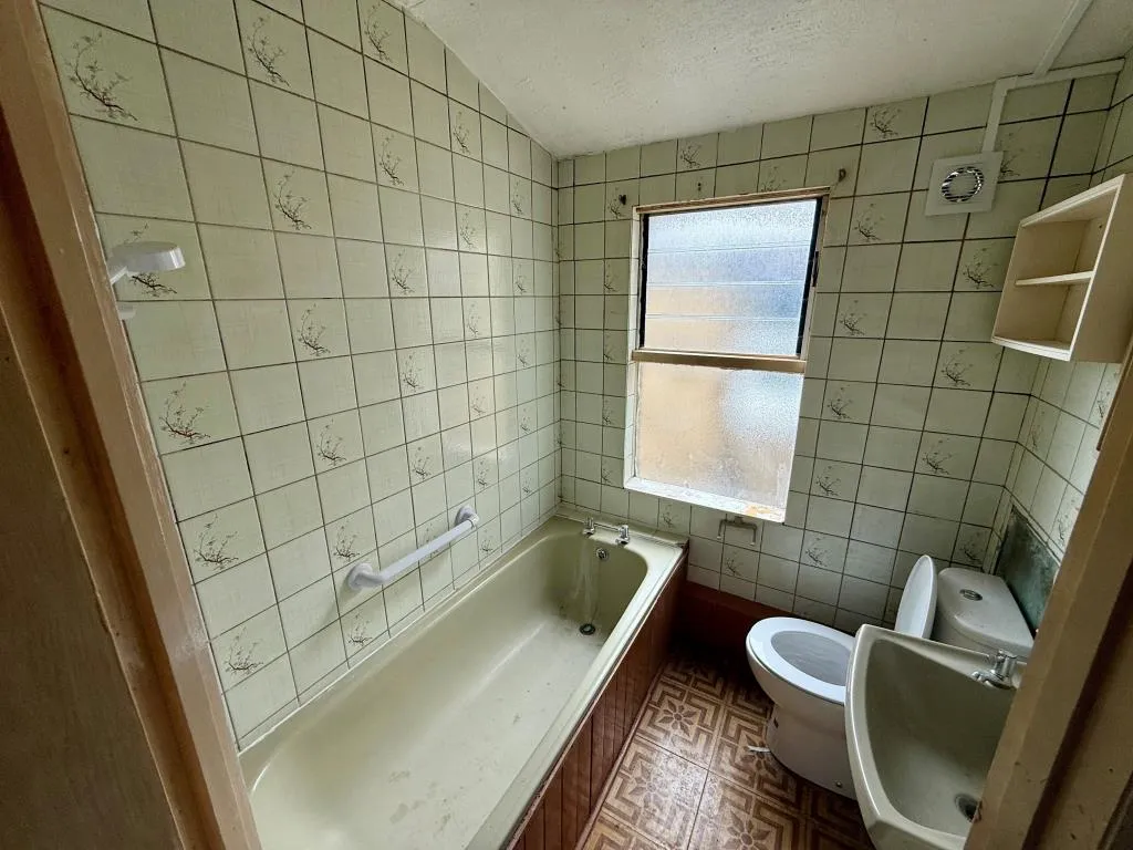 Three-Bedroom Terrace House For Refurbishment