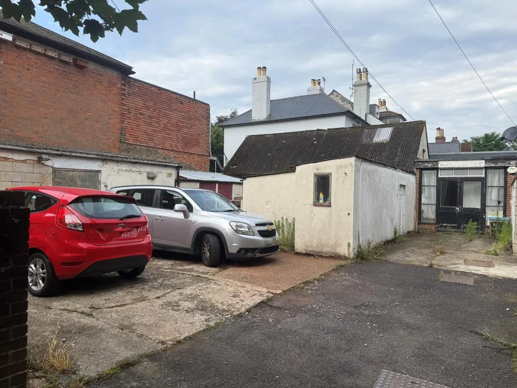 Substantial Mixed Use Period Property With Development Potential