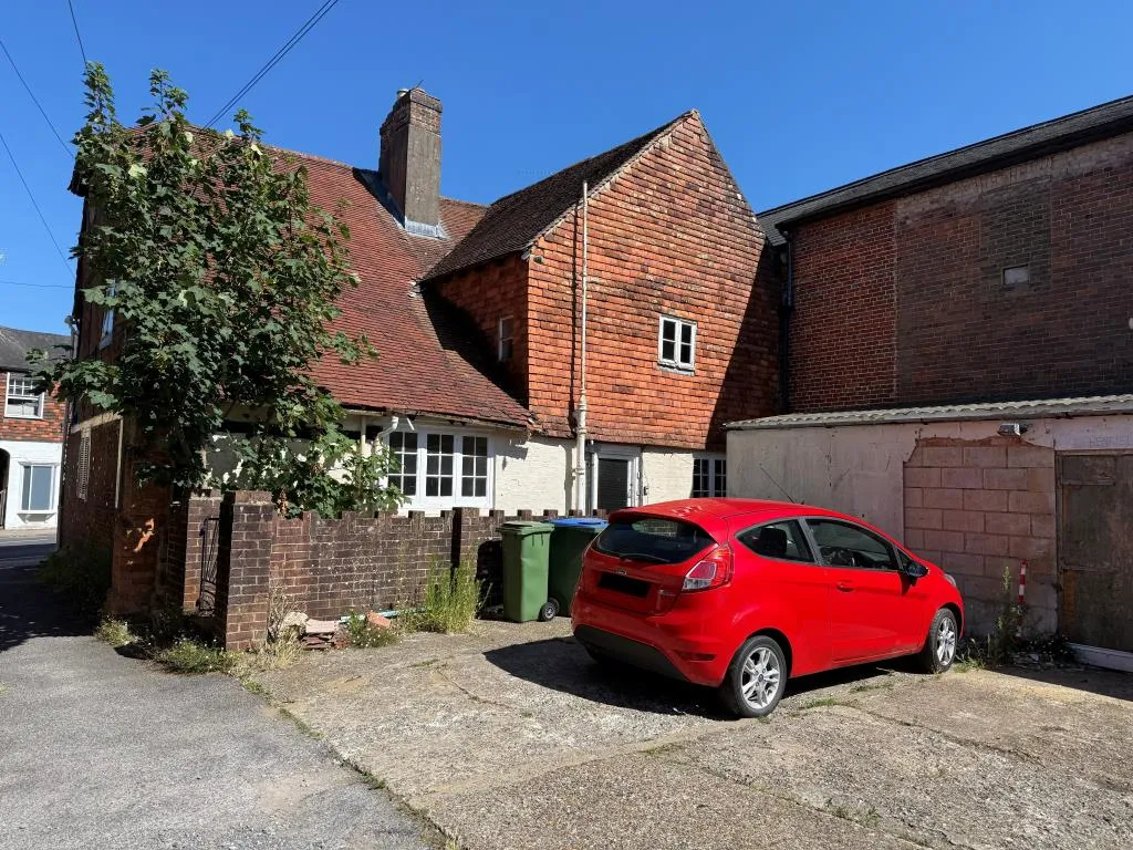 Substantial Mixed Use Period Property With Development Potential