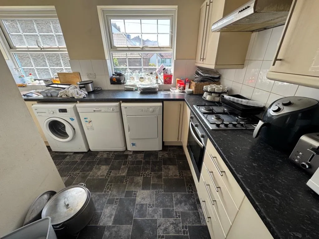 Seafront Public House With Three-Bedroom Flat With Sea Views