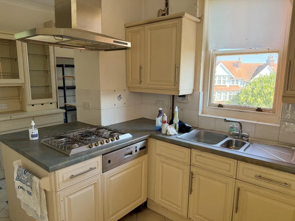 Substantial Detached Property And Land With Potential