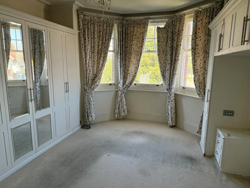 Substantial Detached Property And Land With Potential