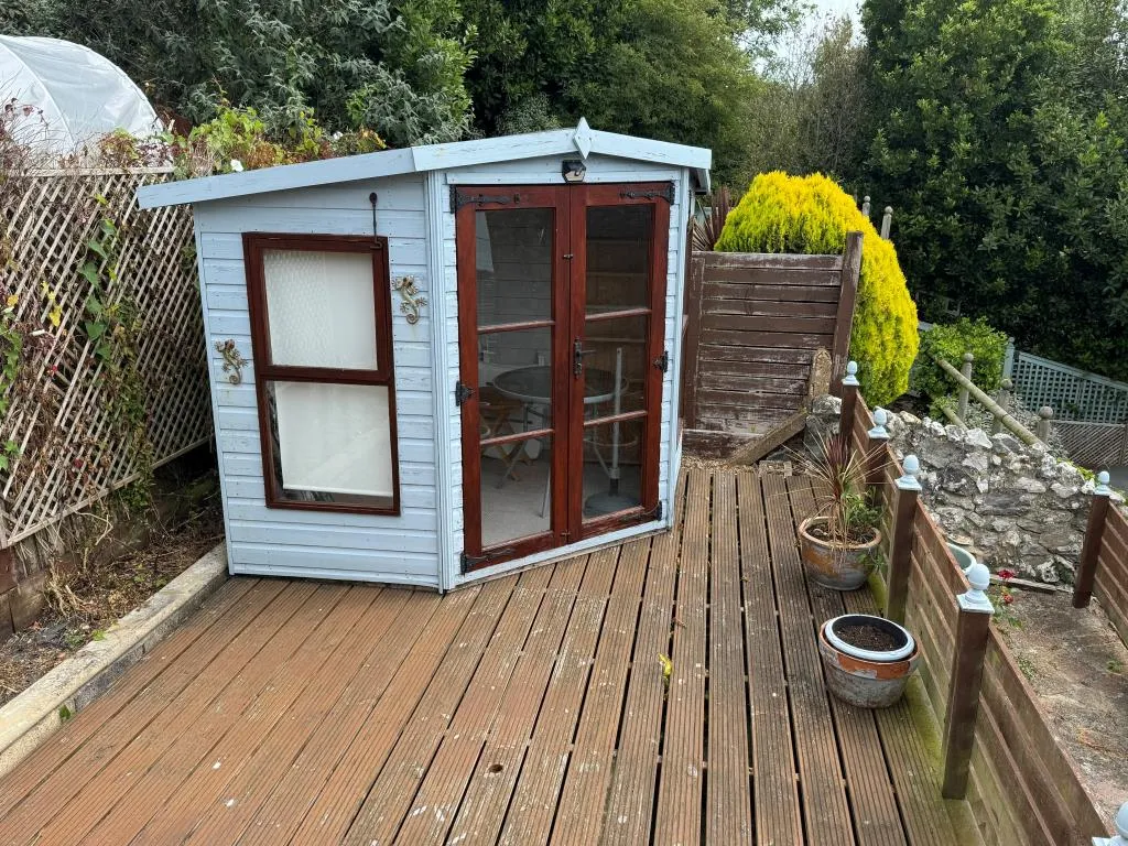 Semi-Detached House For Improvement With Sea Views