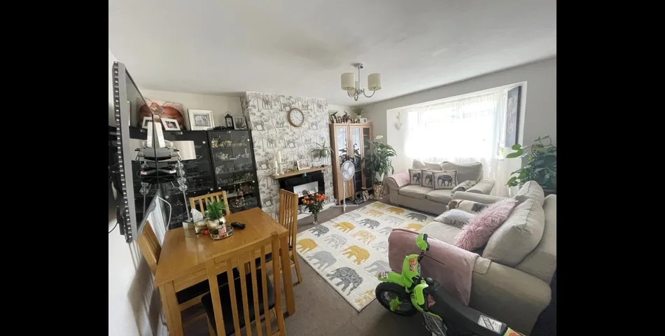 Lot 146 - Two-bedroom Ground Floor Flat For Investment