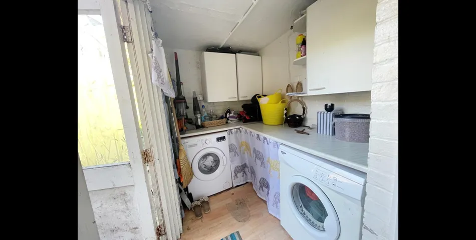 Lot 146 - Two-bedroom Ground Floor Flat For Investment