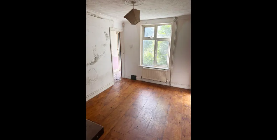 Lot 68 - End-terrace Cottage For Improvement