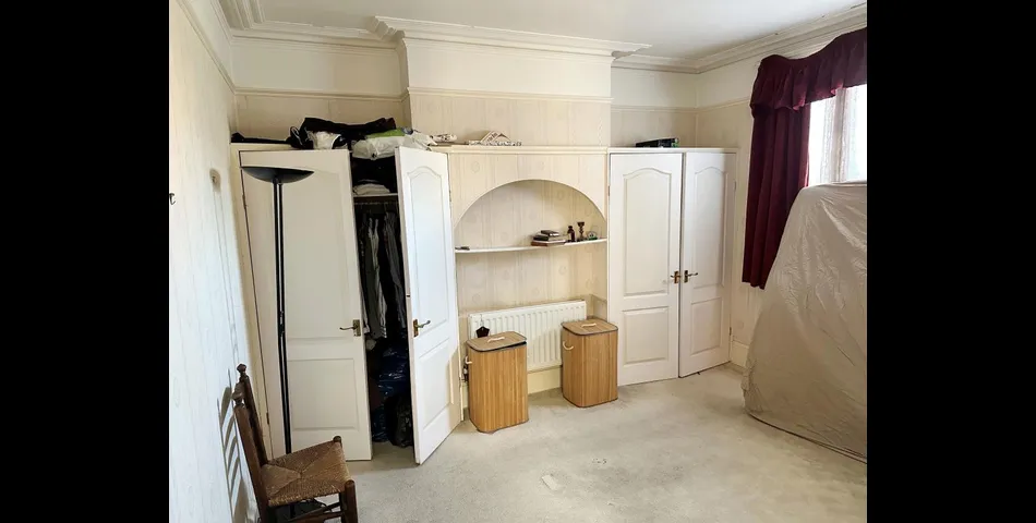 Lot 13 - Four-bedroom Maisonette With Sea Views