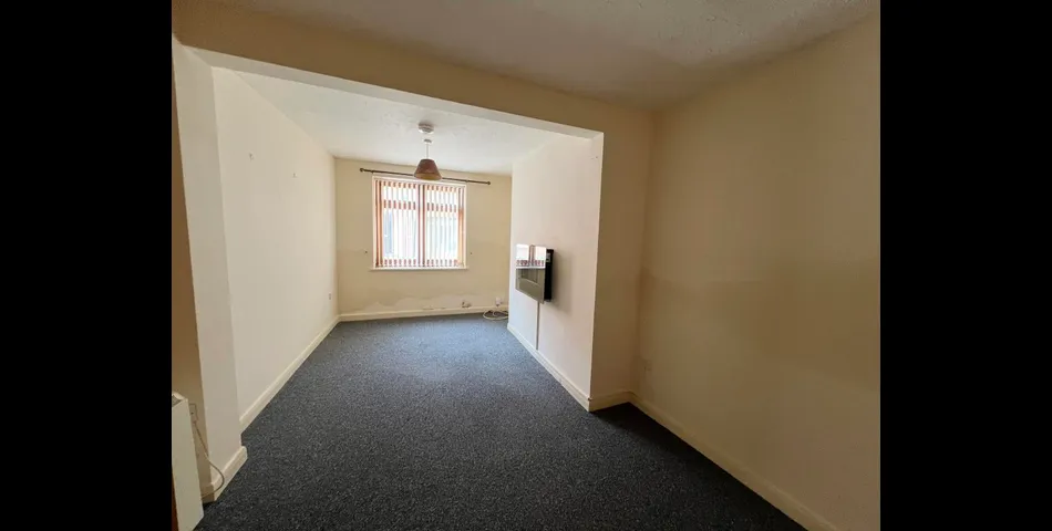 Lot 93 - Cottage For Refurbishment