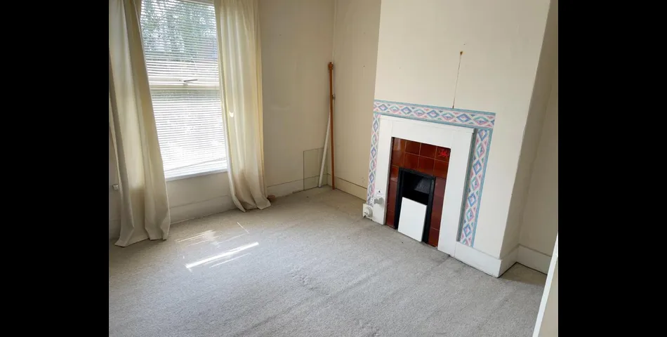 Lot 29 - Mid-terrace House For Improvement