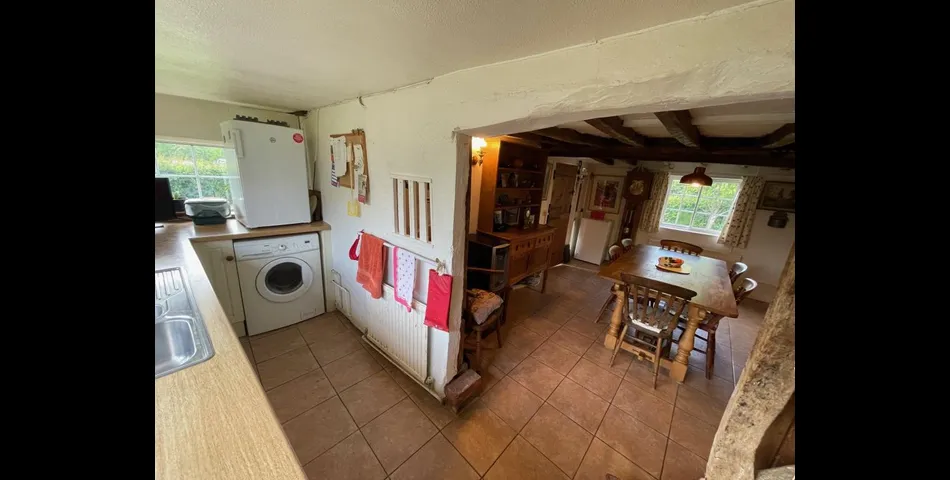 Lot 145 - Detached Cottage In Hertfordshire Village Location