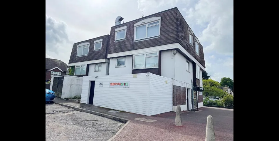 Lot 44 - Freehold Mixed Use Investment