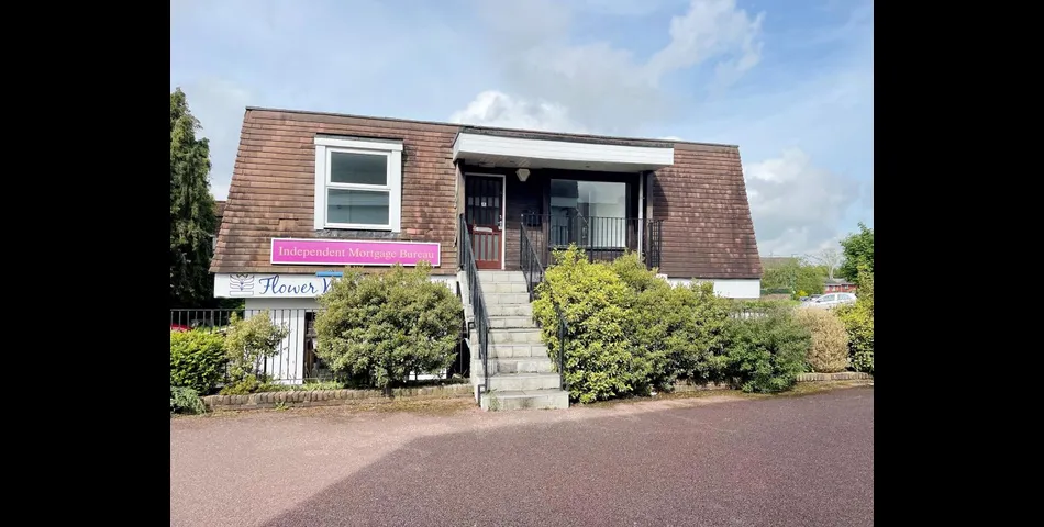 Lot 44 - Freehold Mixed Use Investment