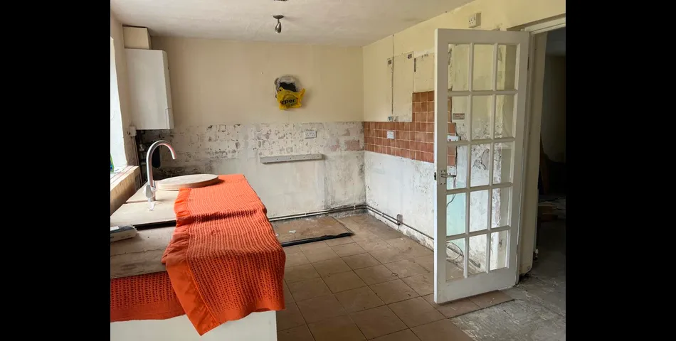 Lot 153 - Detached Cottage For Complete Refurbishment