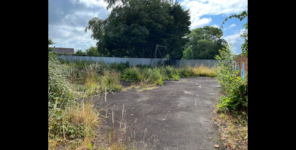Lot 115 - Freehold Land