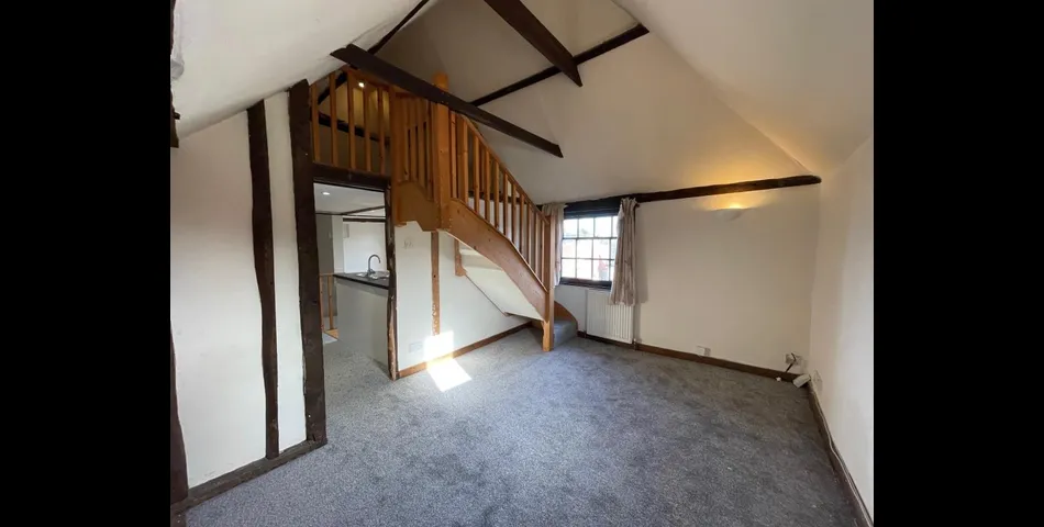 Lot 110 - Vacant Studio Flat For Investment