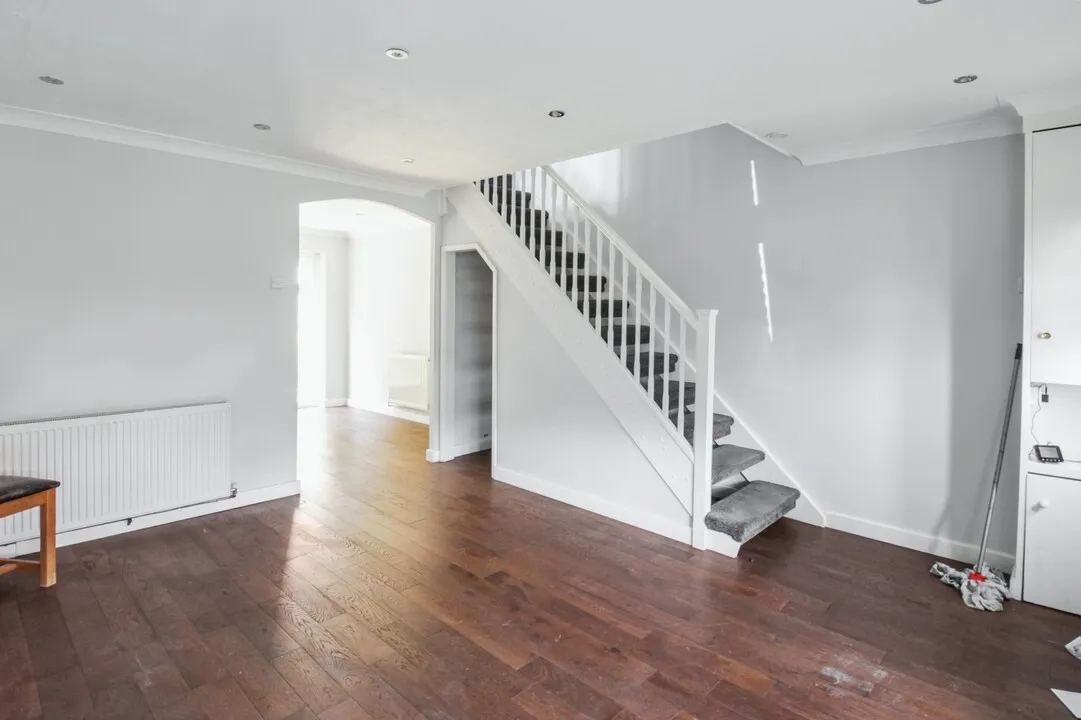 97 Curling Lane, Badgers Dene, Grays, Essex, RM17 5JJ