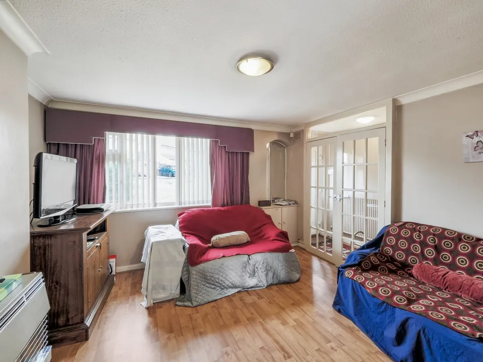 71 Apollo Drive, Nottingham, Nottinghamshire, NG6 7AE