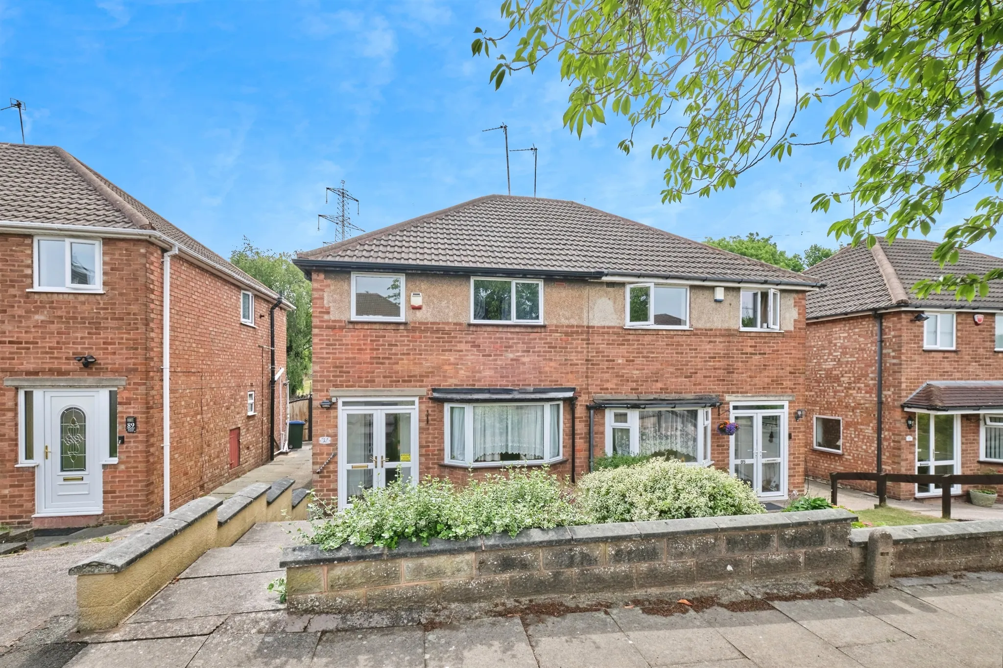 3 bed Semi-Detached