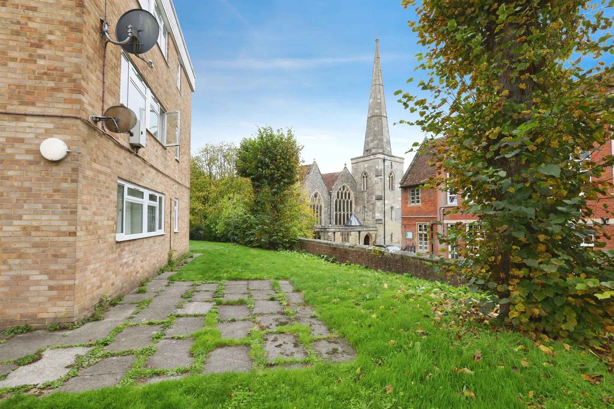 3 bed Block of Apartments