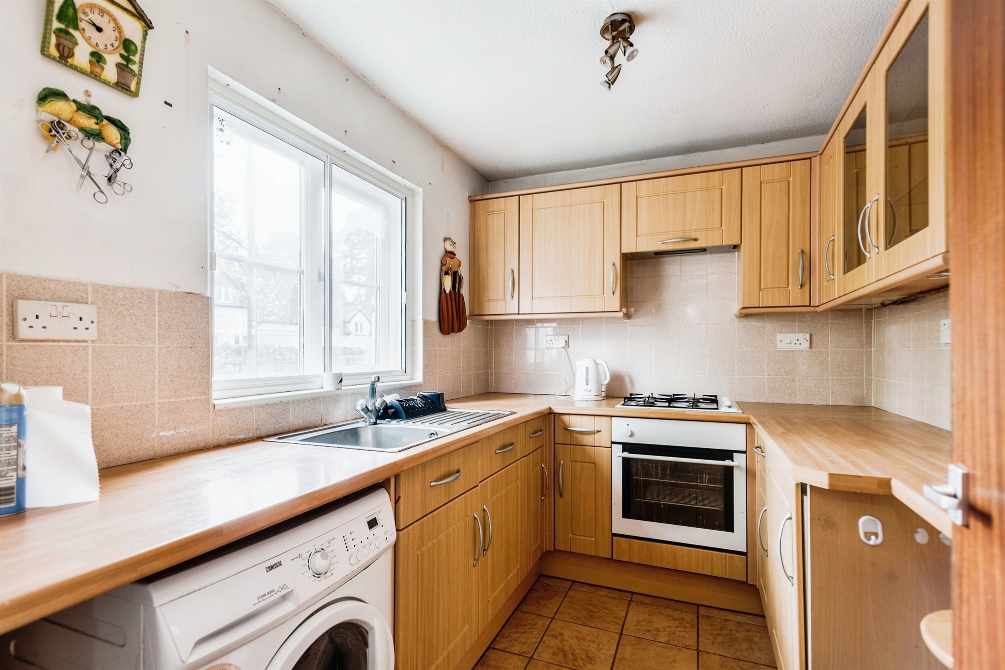3 bed Semi-Detached