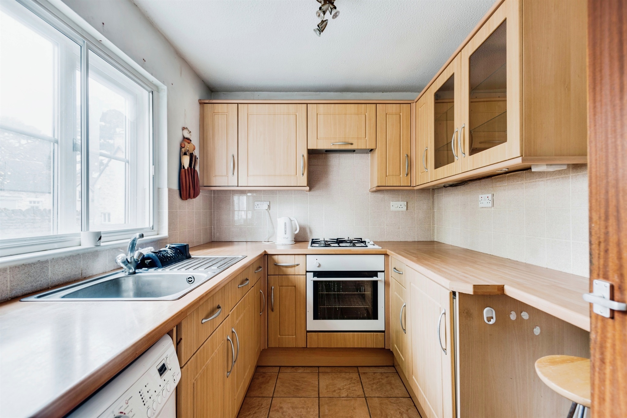 3 bed Semi-Detached