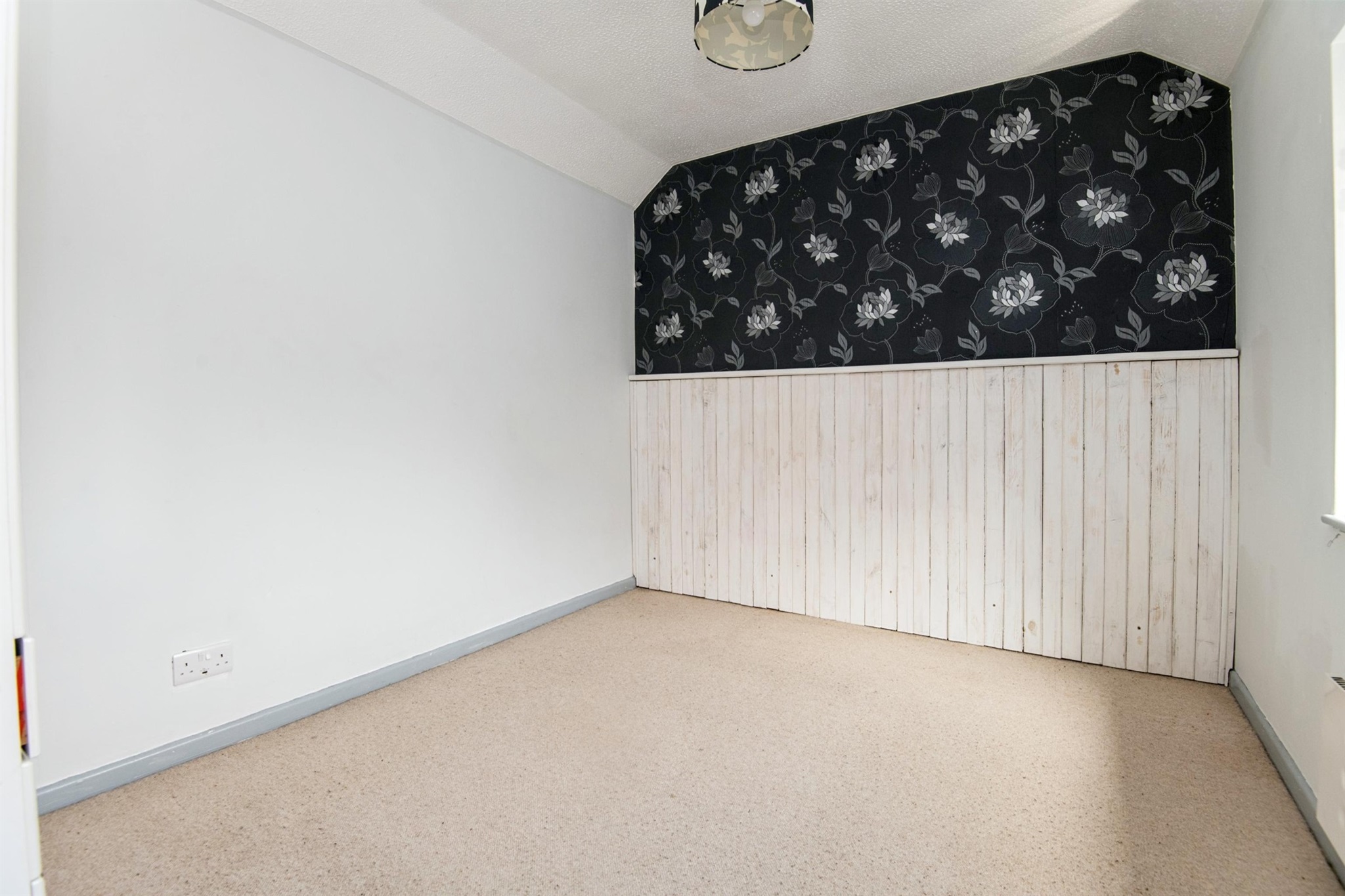 3 bed Terraced