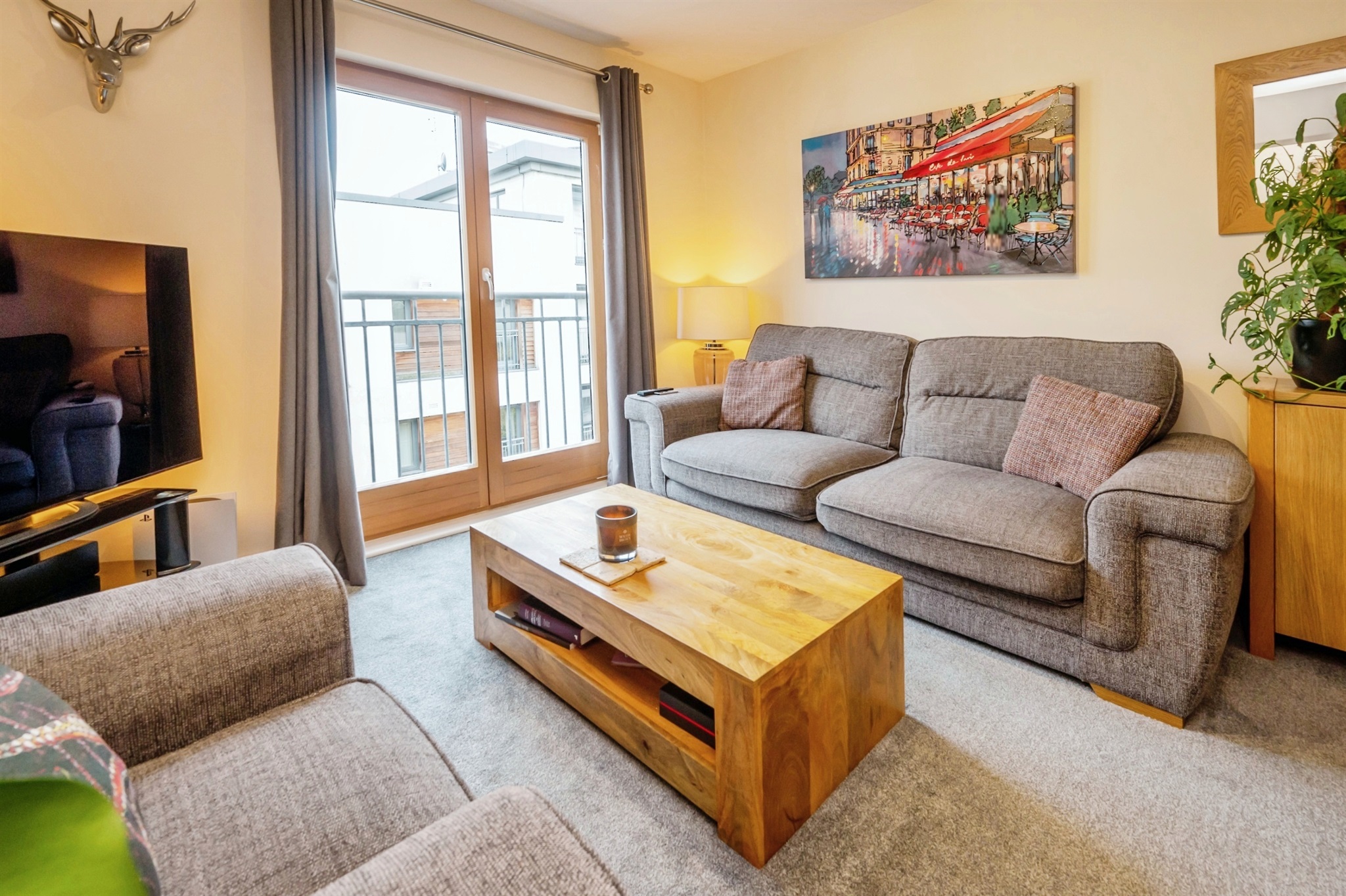 2 bed Apartment