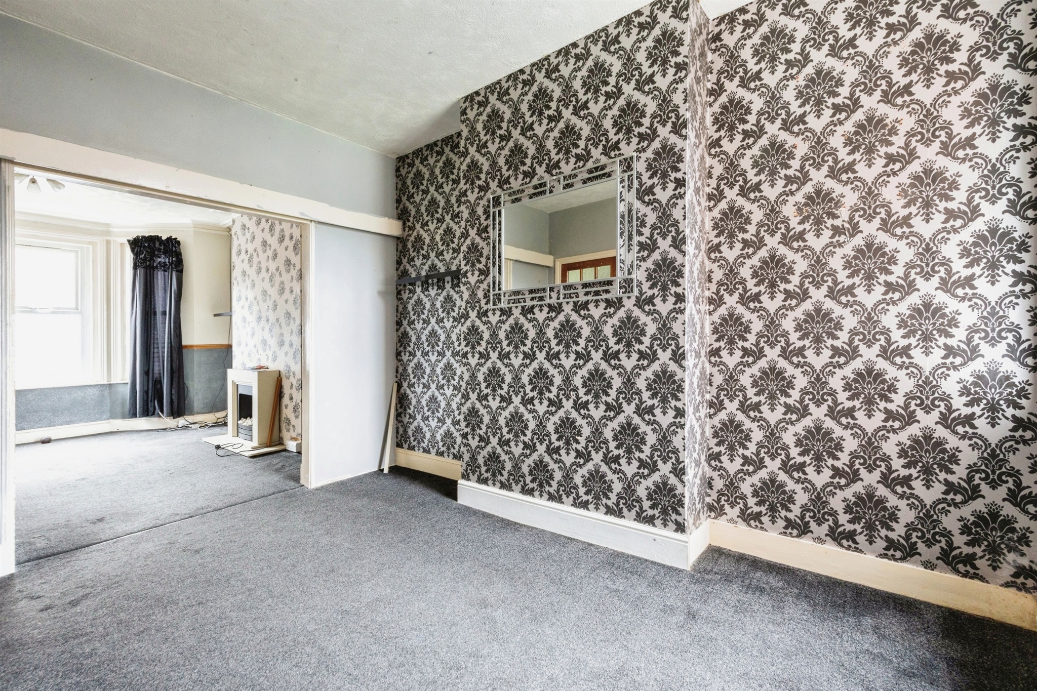 4 bed Terraced
