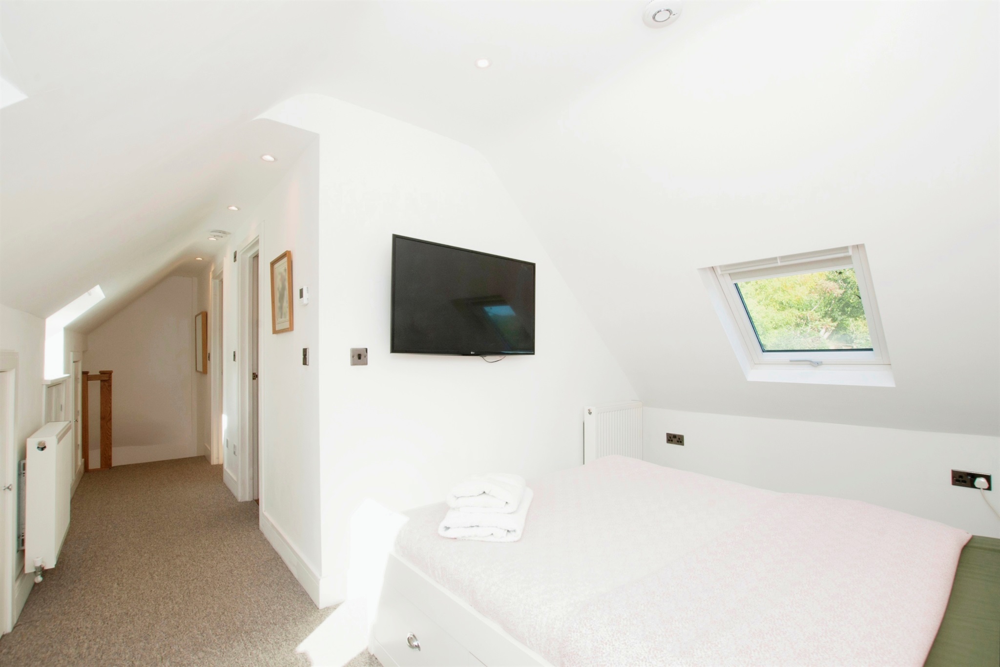 2 bed Detached