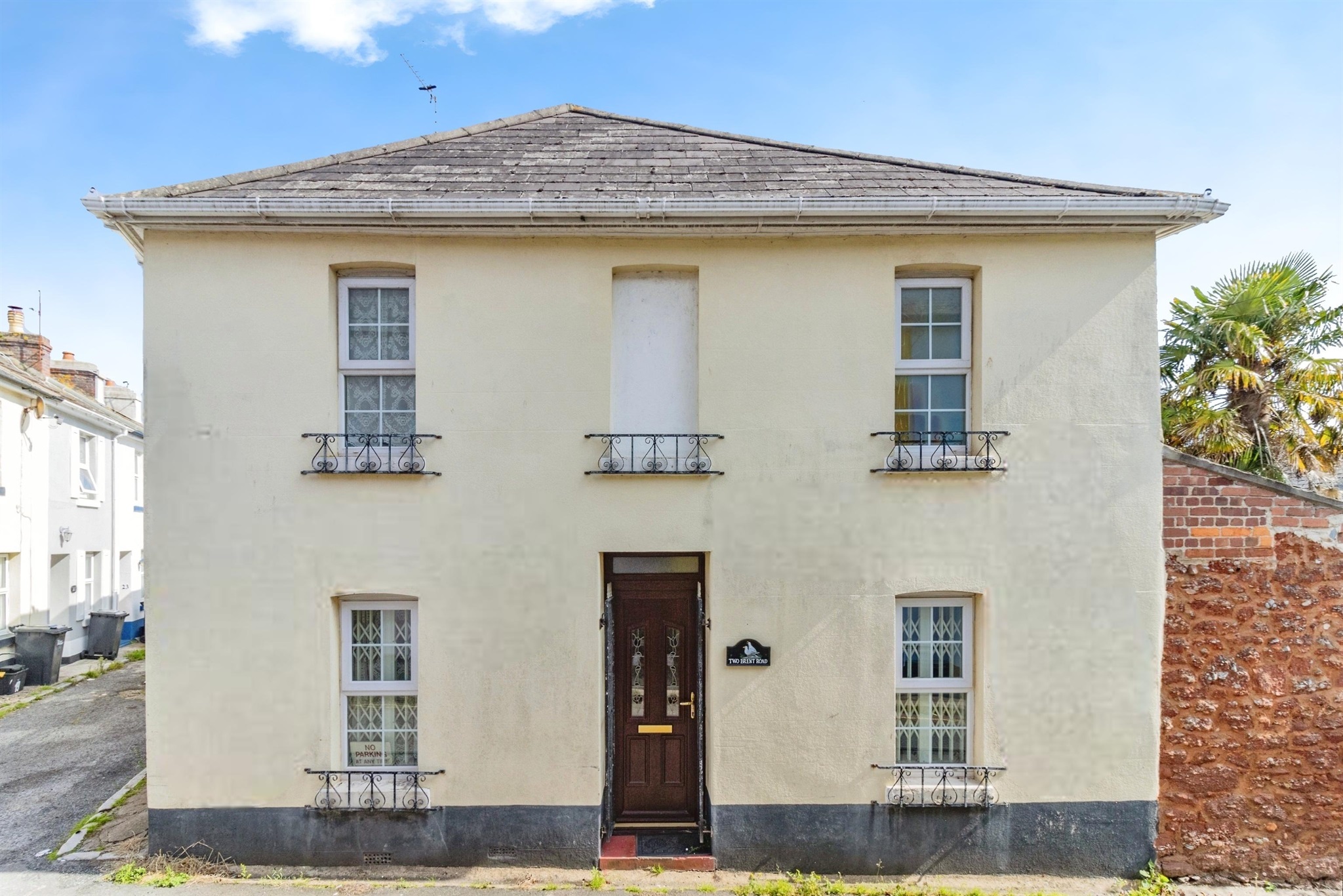 2 bed Detached