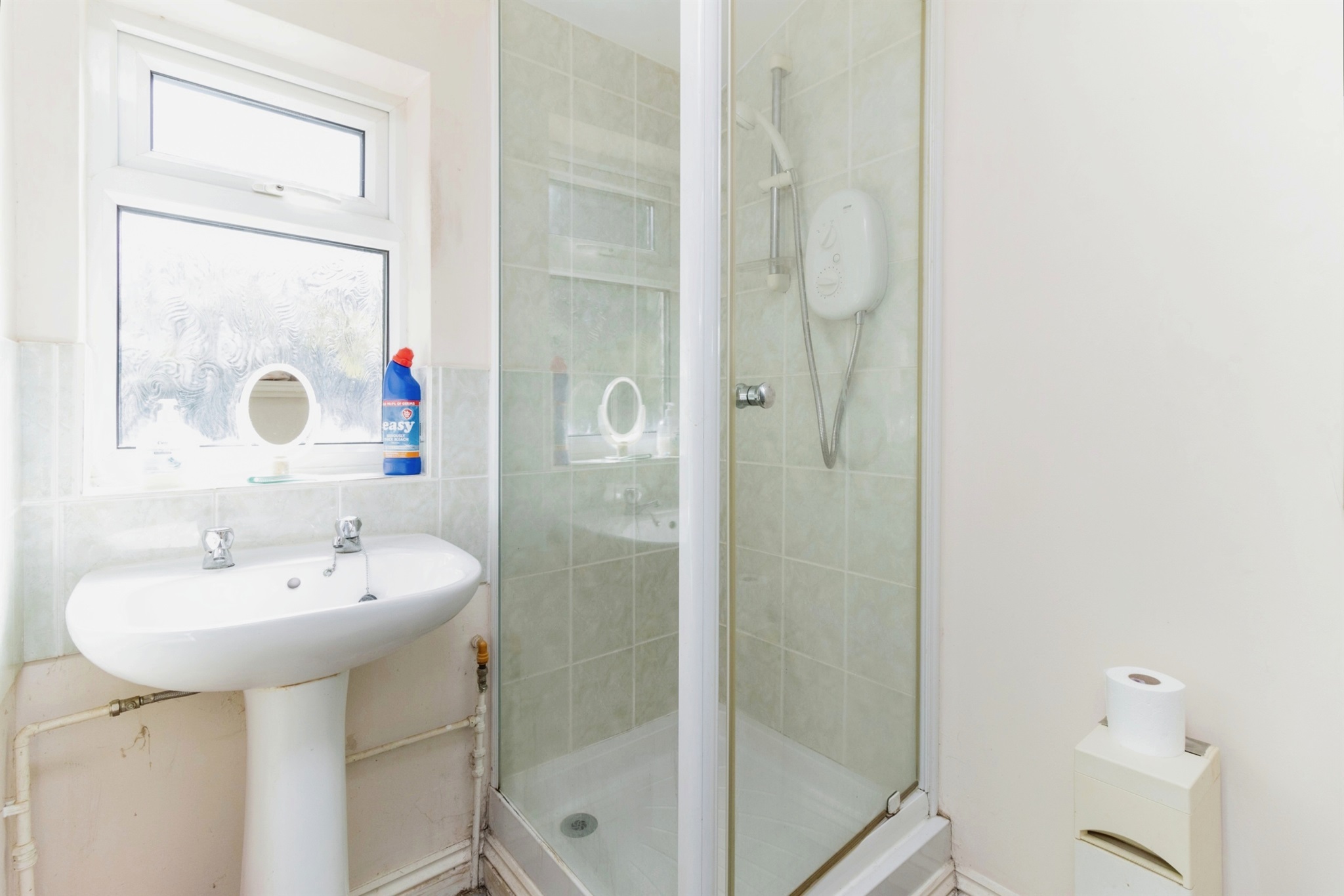 2 bed Detached