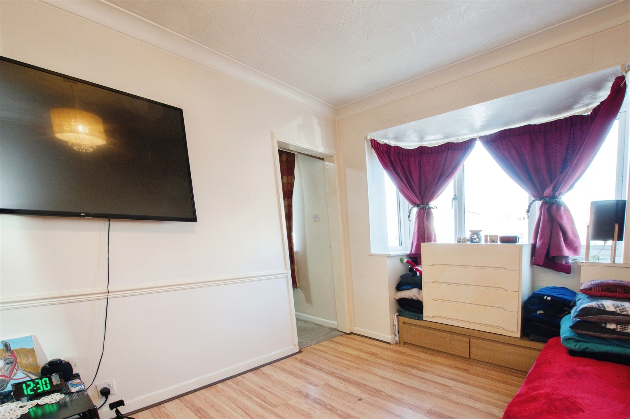 1 bed Ground Flat