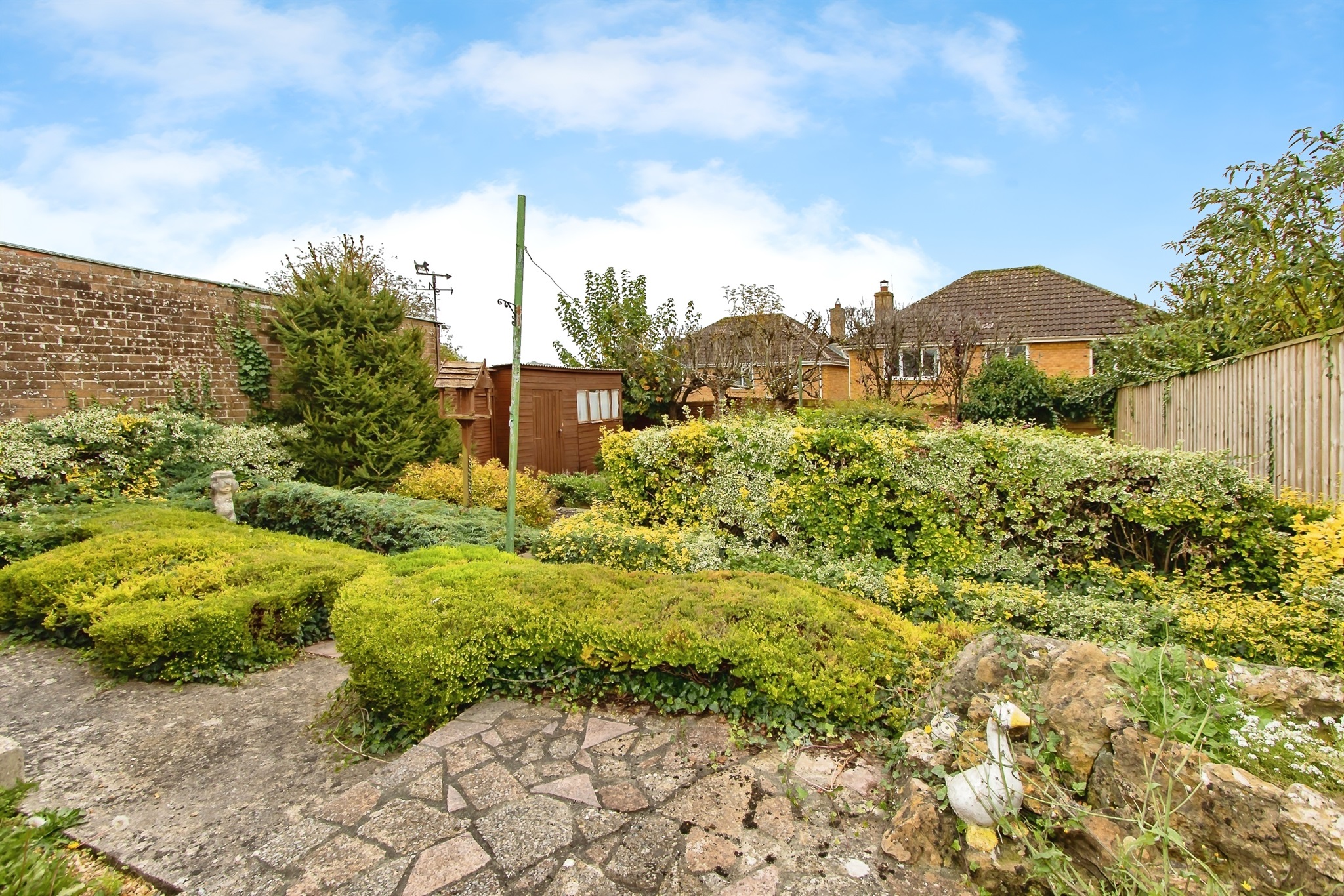 2 bed Semi-Detached Bungalow