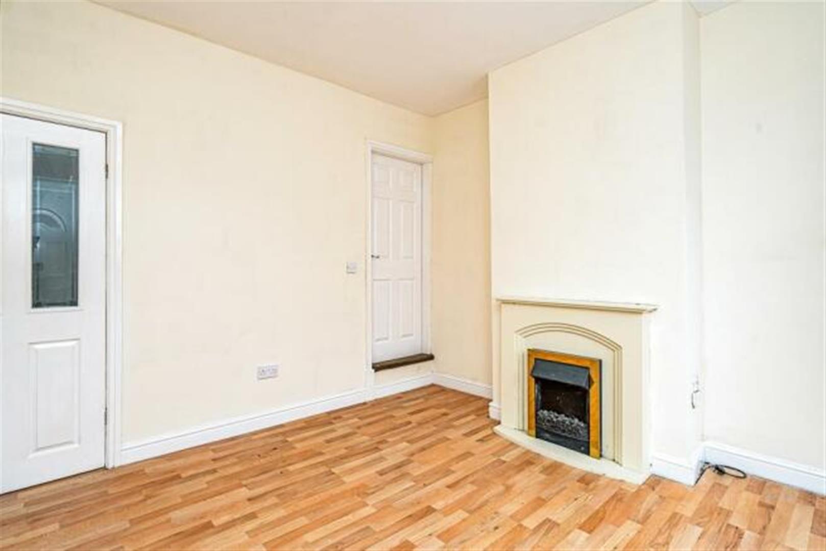 2 bed Terraced