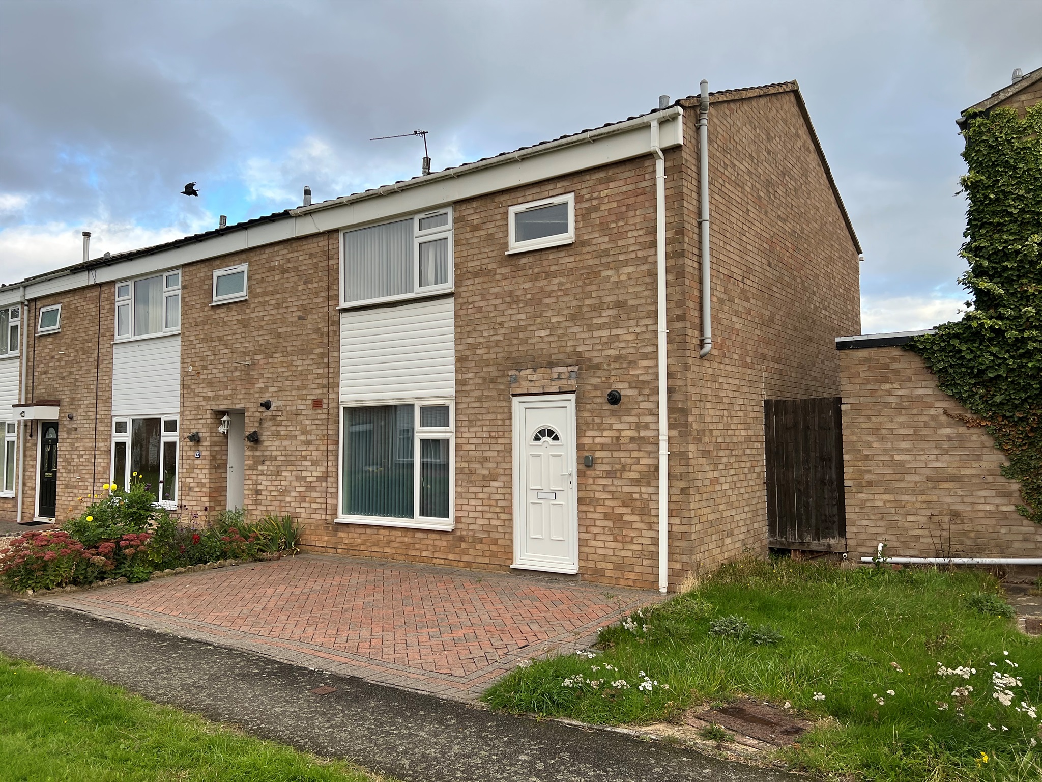 3 bed Terraced