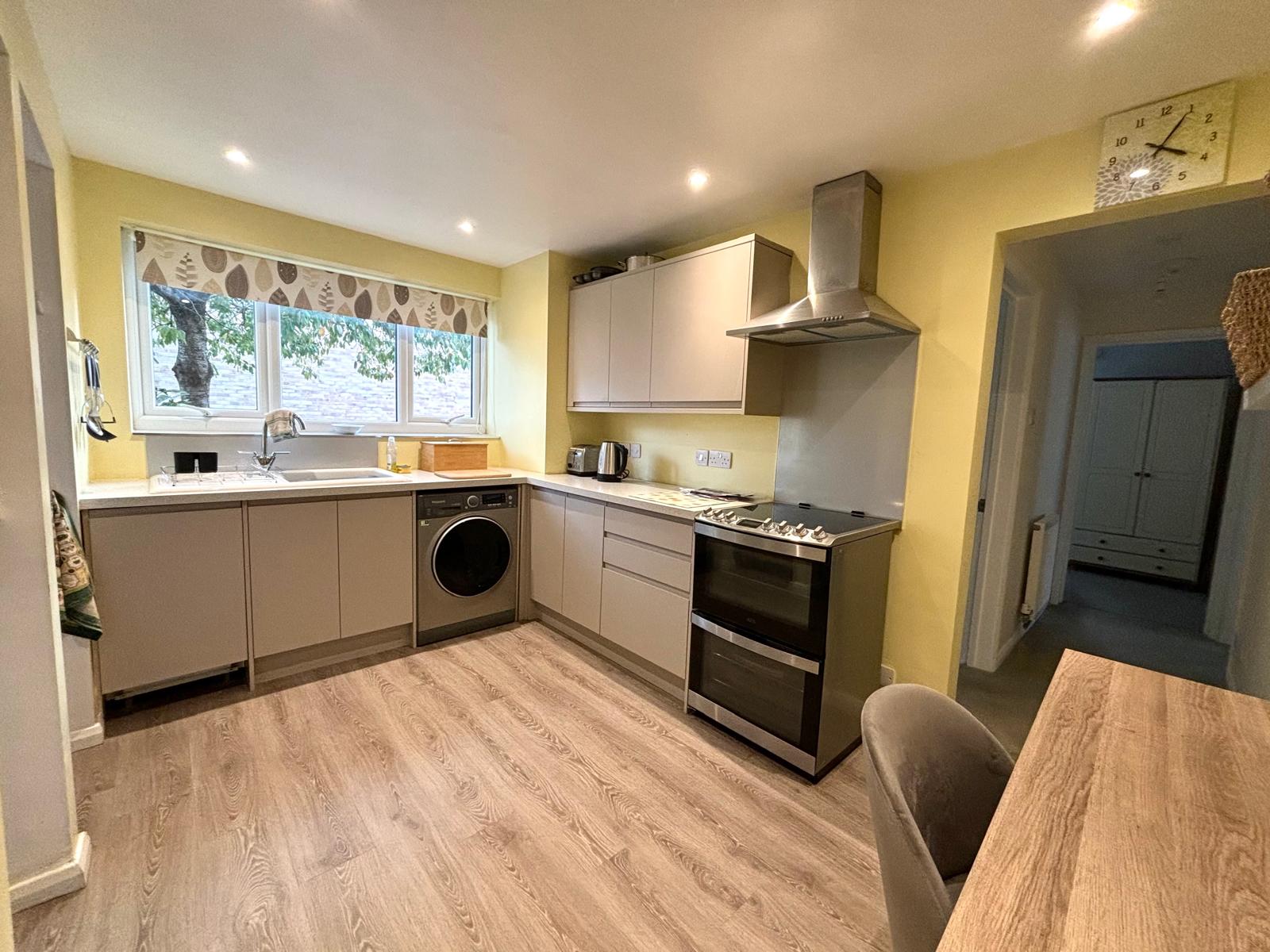 2 bed Apartment