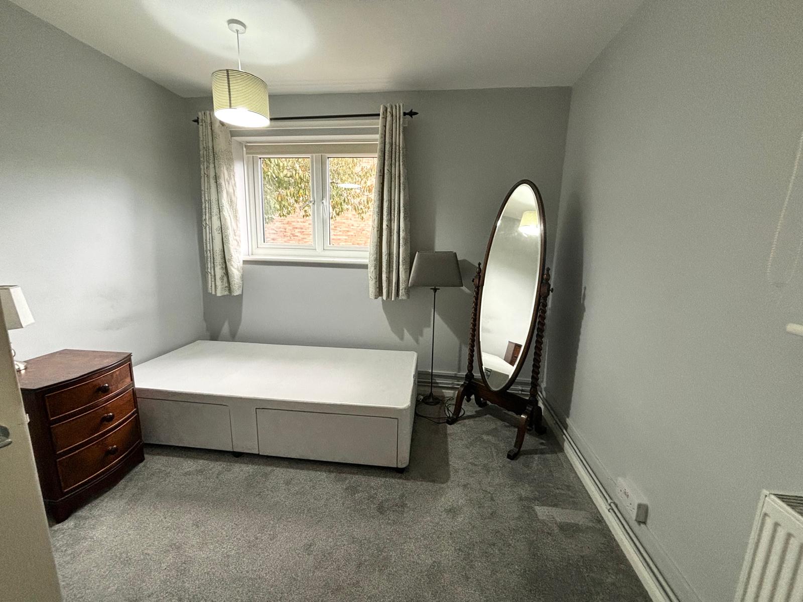 2 bed Apartment