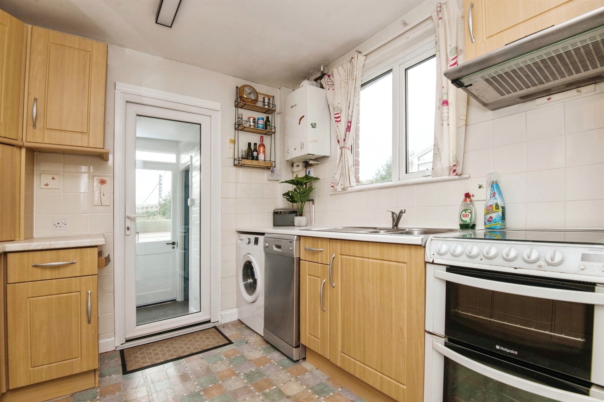 3 bed Semi-Detached